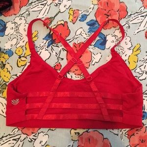 Set of 4 F21 sports bras